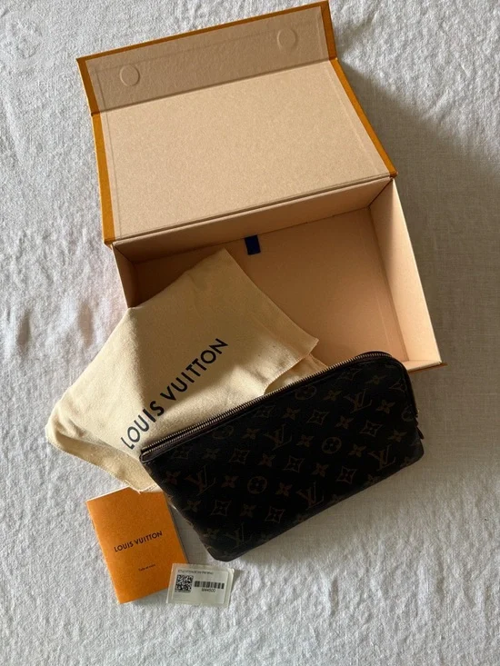 Louis Vuitton Etui Voyage PM - Picture 8 of 8